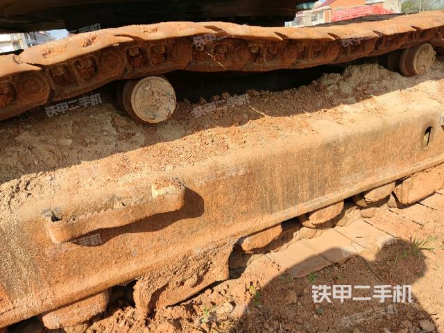 左導(dǎo)向輪（行走機(jī)構(gòu)）