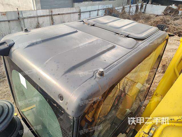 駕駛室頂部（整機(jī)外觀）