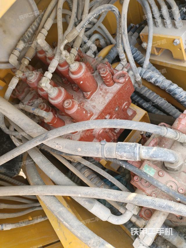 分配閥（上車部件）