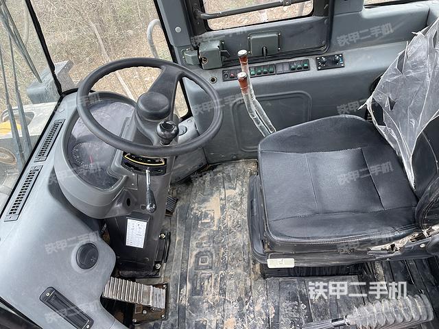 驾驶室工作台（整机外观及大件）