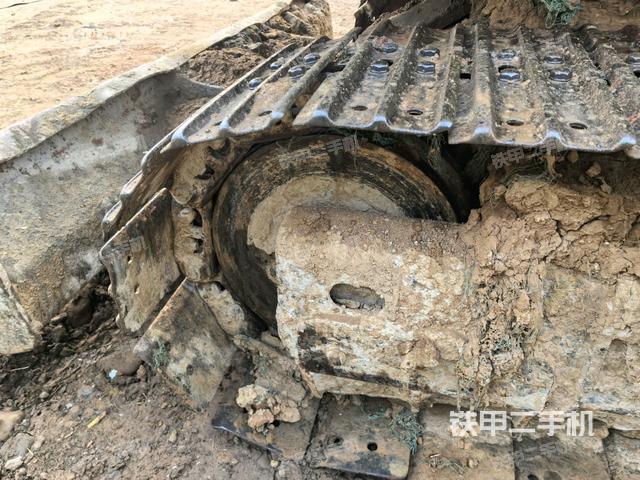 右側(cè)行走馬達(dá)蓋板（行走機(jī)構(gòu)）