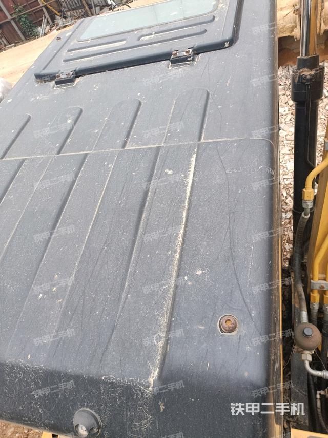 駕駛室頂部俯視（上車部件）