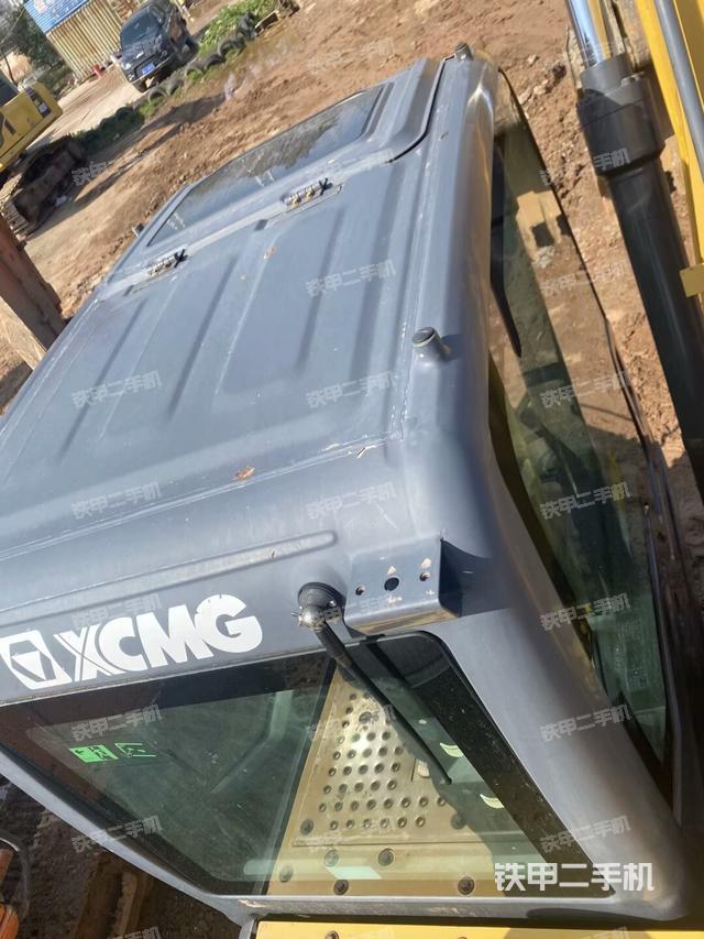 駕駛室頂部俯視(上車部件) 駕駛室頂部俯視(上車部件)