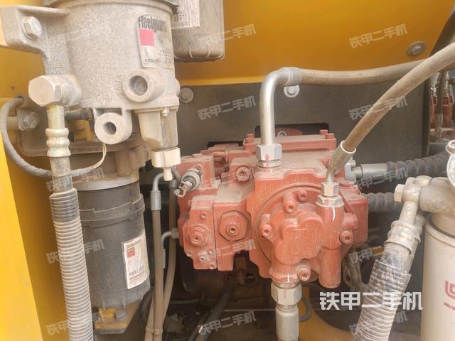 液壓泵室（大件艙室）