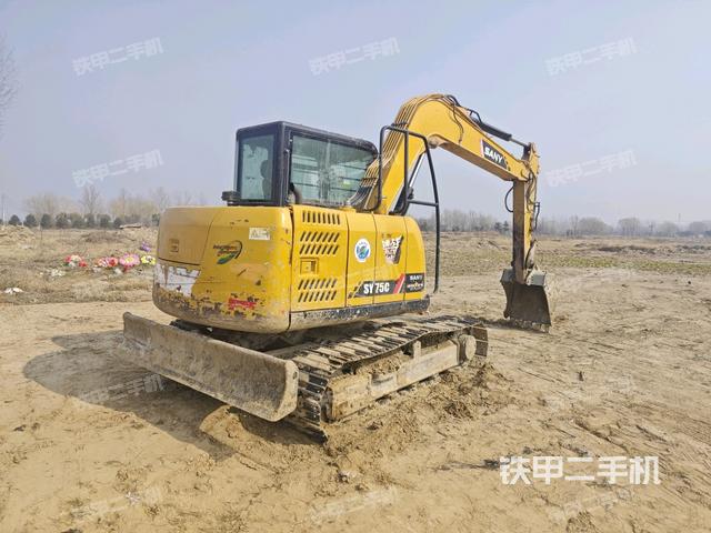 整機右后45°（整機外觀）