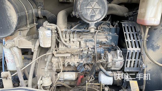 发动机整体俯视（整机外观）
