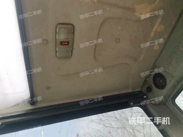 頂棚整體（駕駛室部分）