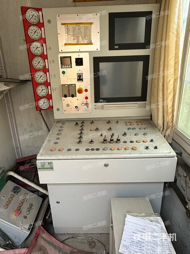 发动机（设备外观及核心部件）