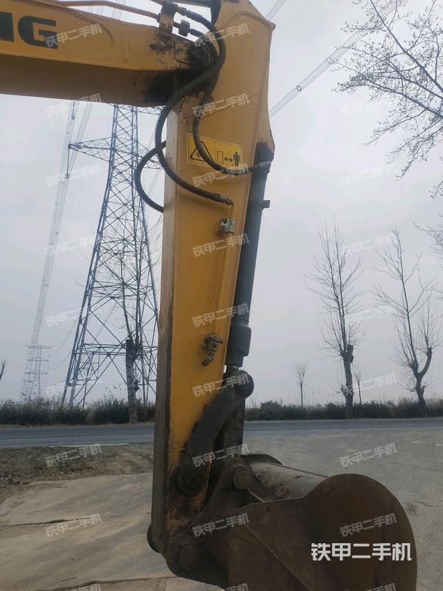 大臂整體?右側(cè)（工作和回轉(zhuǎn)裝置）