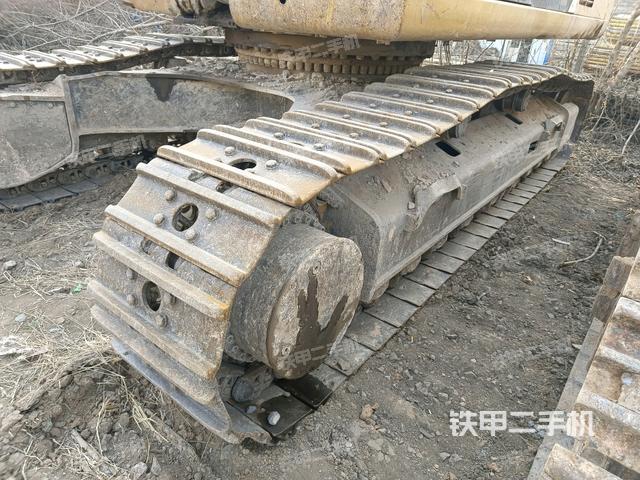 單側履帶整體（整機外觀）