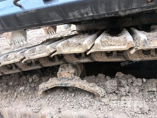 左側(cè)履帶整體?（行走機構(gòu)）