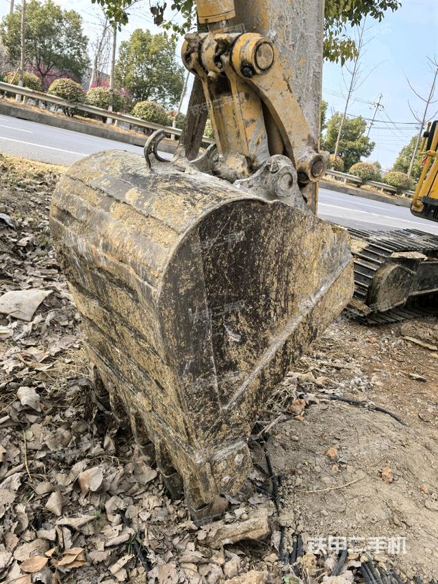 鏟斗45度（工作和回轉(zhuǎn)裝置）