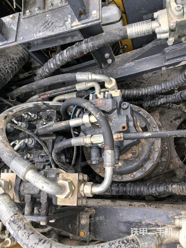 發(fā)動(dòng)機(jī)室(上車部件) 發(fā)動(dòng)機(jī)室(上車部件)
