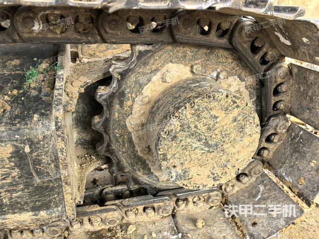 左驅(qū)動(dòng)輪（行走機(jī)構(gòu)）