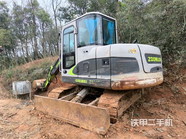 整機右后45°（整機外觀）