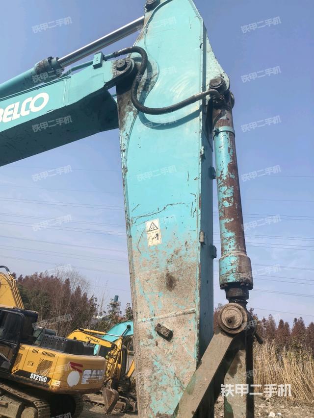 小臂整體左后（工作和回轉(zhuǎn)裝置）