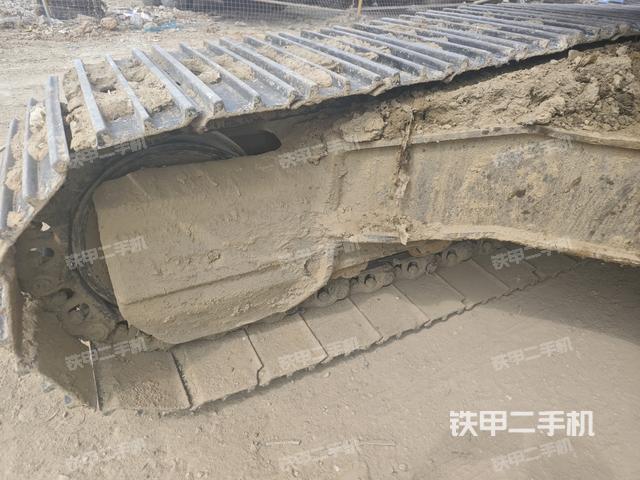 右側(cè)行走馬達(dá)蓋板(行走機(jī)構(gòu)) 右側(cè)行走馬達(dá)蓋板(行走機(jī)構(gòu))