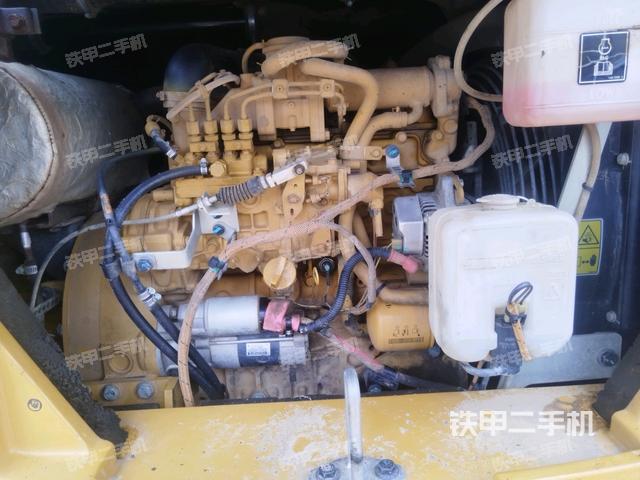 發(fā)動機整體俯視（整機外觀）