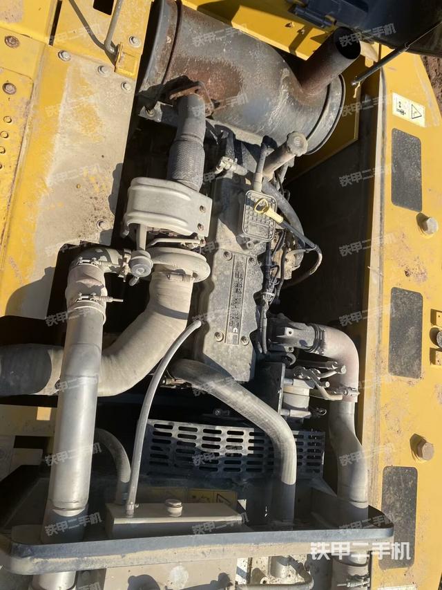 水箱+風(fēng)扇特寫(上車部件) 水箱+風(fēng)扇特寫(上車部件)