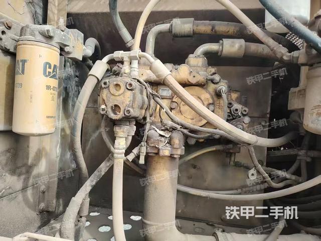 液壓泵室(大件艙室) 液壓泵室(大件艙室)