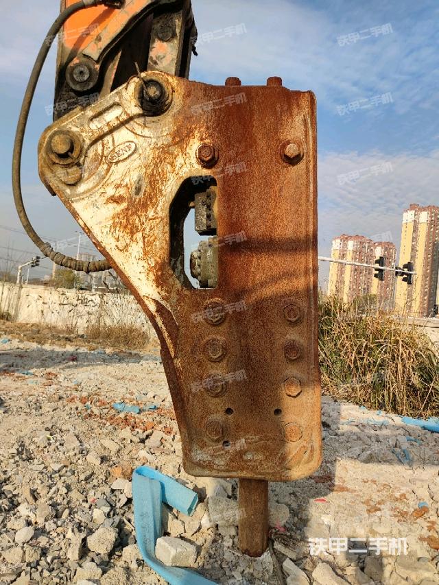 鏟斗45度（工作和回轉(zhuǎn)裝置）