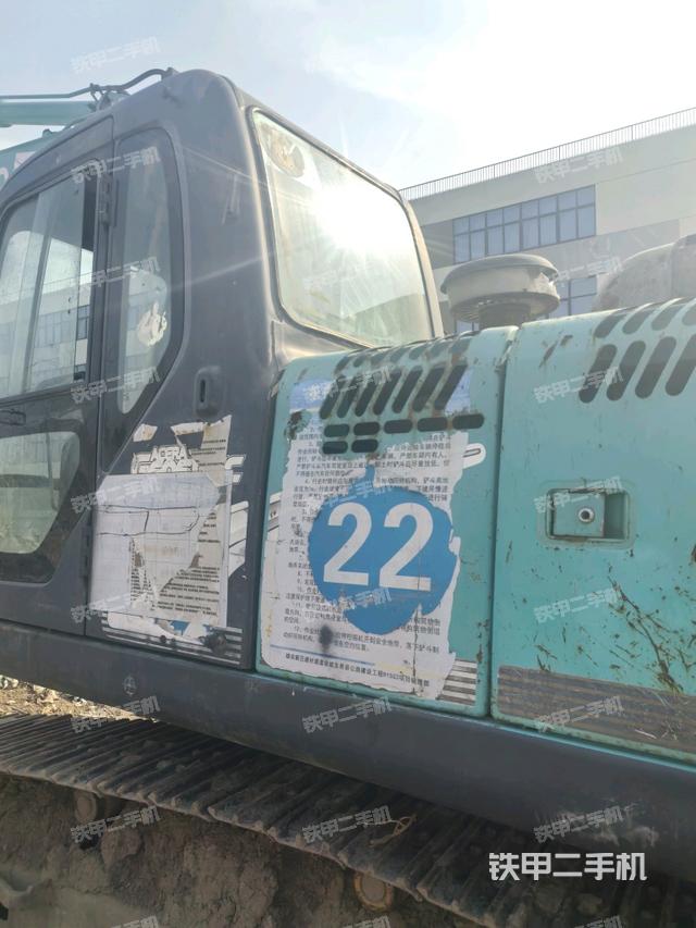 駕駛室左后45度（駕駛室部分）