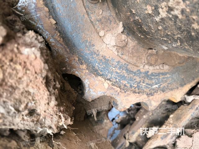 單側履帶整體（整機外觀）