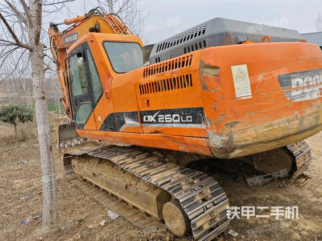 斗山DH220LC-9E挖掘機(jī)