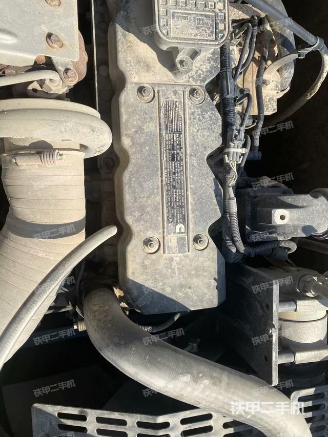 發(fā)動(dòng)機(jī)室(上車部件) 發(fā)動(dòng)機(jī)室(上車部件)