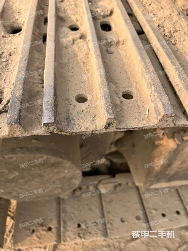 單側(cè)履帶整體（整機外觀）