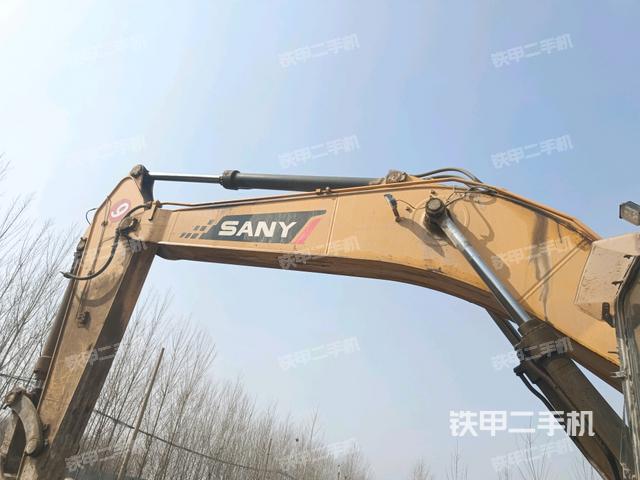 大臂整體?右側(cè)（工作和回轉(zhuǎn)裝置）