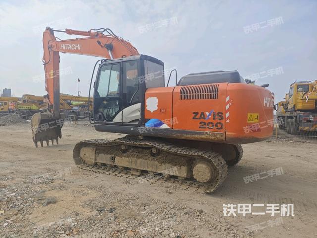 左后45(整機(jī)外觀) 左后45(整機(jī)外觀)