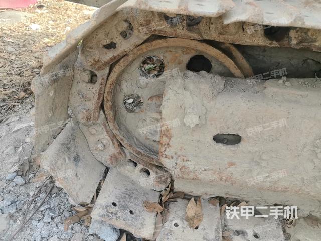 右導(dǎo)向輪（行走機(jī)構(gòu)）