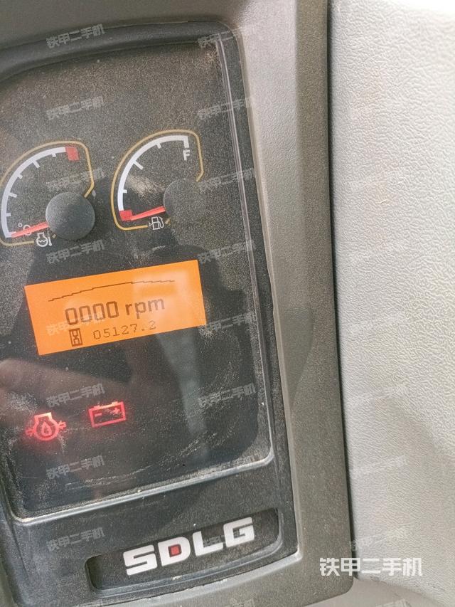 小時表(駕駛室部分) 小時表(駕駛室部分)