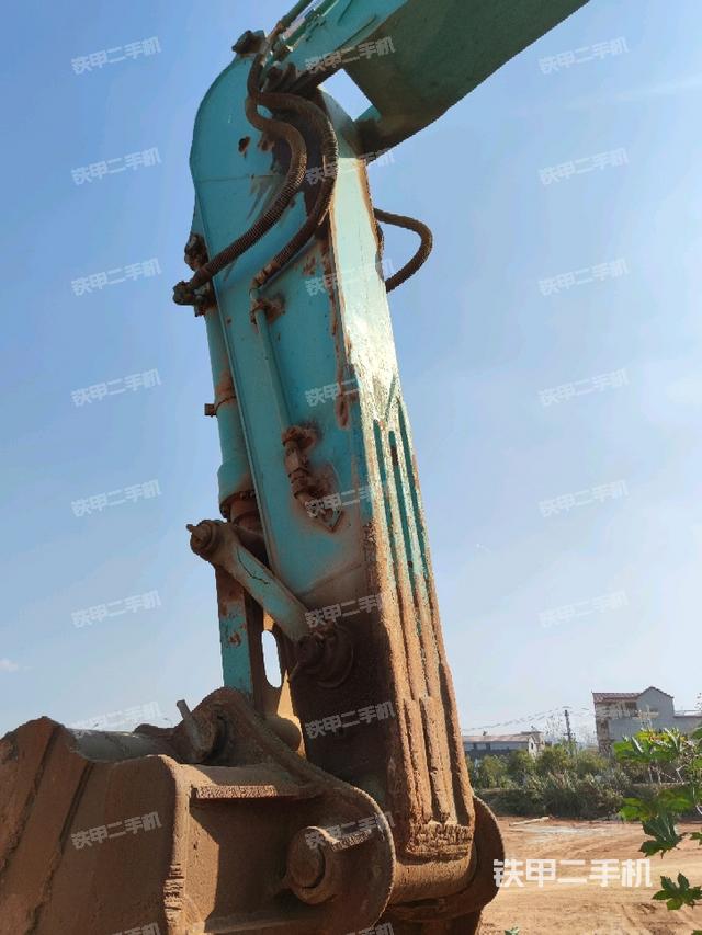 小臂整體左后（工作和回轉(zhuǎn)裝置）