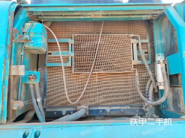 散熱器正面（大件艙室）