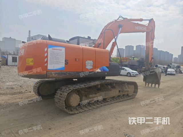 右前45(整機(jī)外觀) 右前45(整機(jī)外觀)