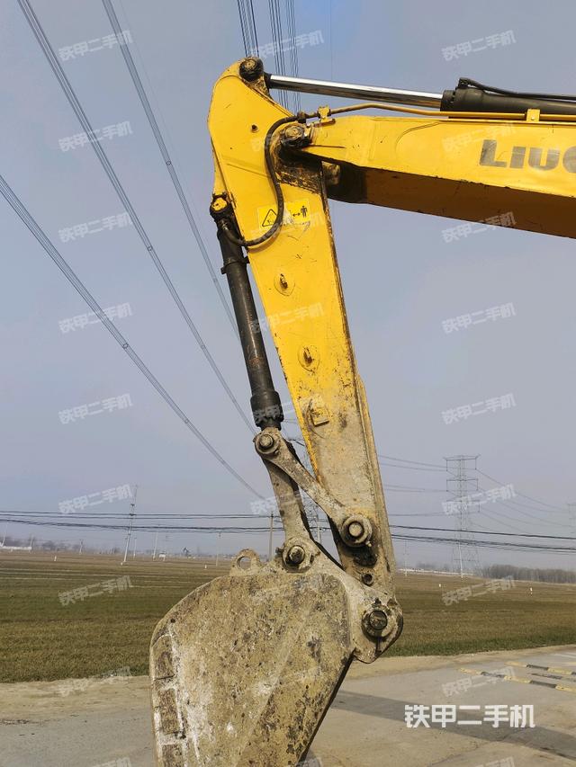 小臂整體左后（工作和回轉(zhuǎn)裝置）