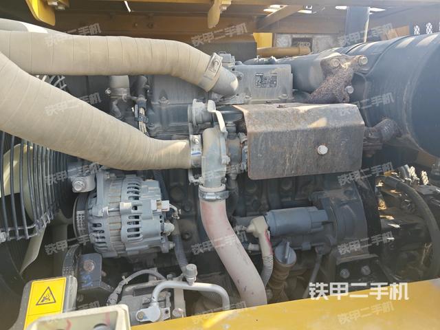 發(fā)動機整體俯視（整機外觀）