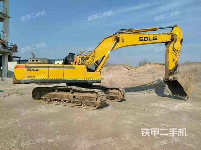 整機右后45°（整機外觀）