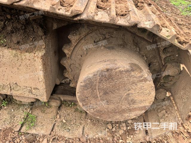 左驱动轮（行走机构）