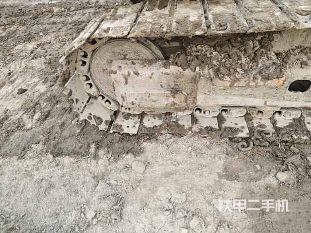 左側行走馬達蓋板（行走機構）