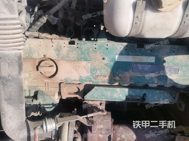 氣門(mén)室蓋螺絲特寫(xiě)(上車部件) 氣門(mén)室蓋螺絲特寫(xiě)(上車部件)