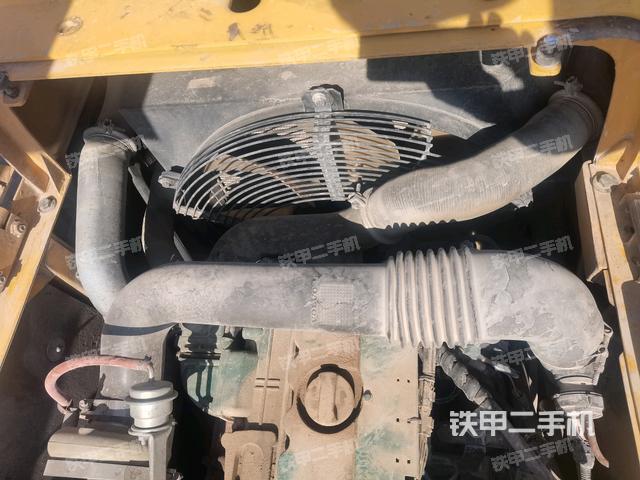 水箱+風(fēng)扇特寫(xiě)(上車部件) 水箱+風(fēng)扇特寫(xiě)(上車部件)