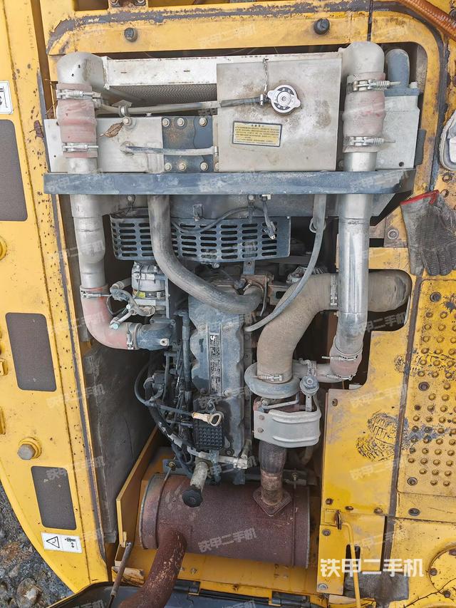 发动机整体俯视（整机外观）