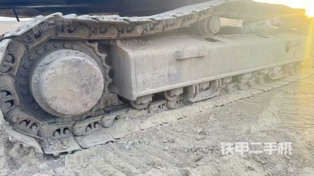 單側(cè)履帶整體（整機外觀）