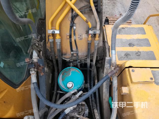 大臂根部?斜視（工作和回轉(zhuǎn)裝置）