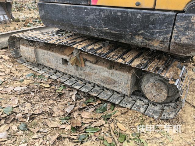 左側(cè)履帶整體?（行走機(jī)構(gòu)）