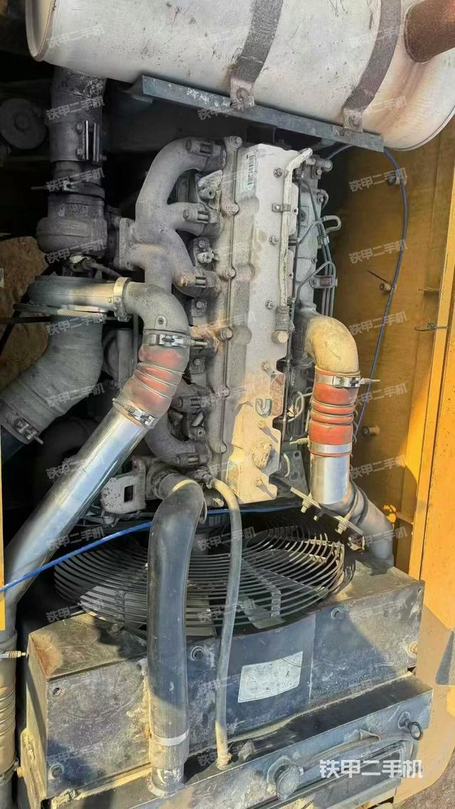 發(fā)動機整體俯視（整機外觀）