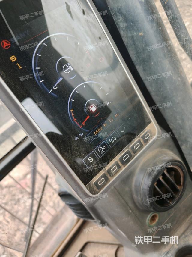 小時(shí)表(駕駛室部分) 小時(shí)表(駕駛室部分)